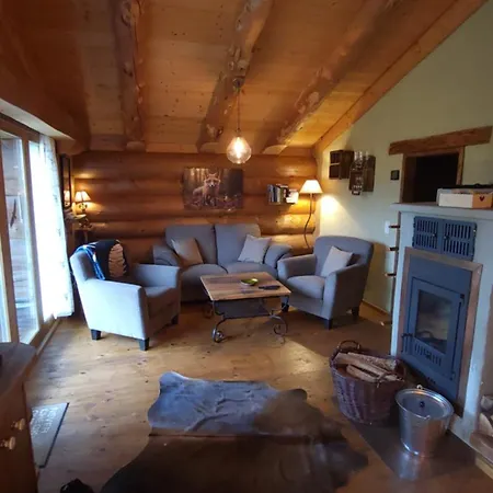 Σαλέ Holztraum Mit Sauna *